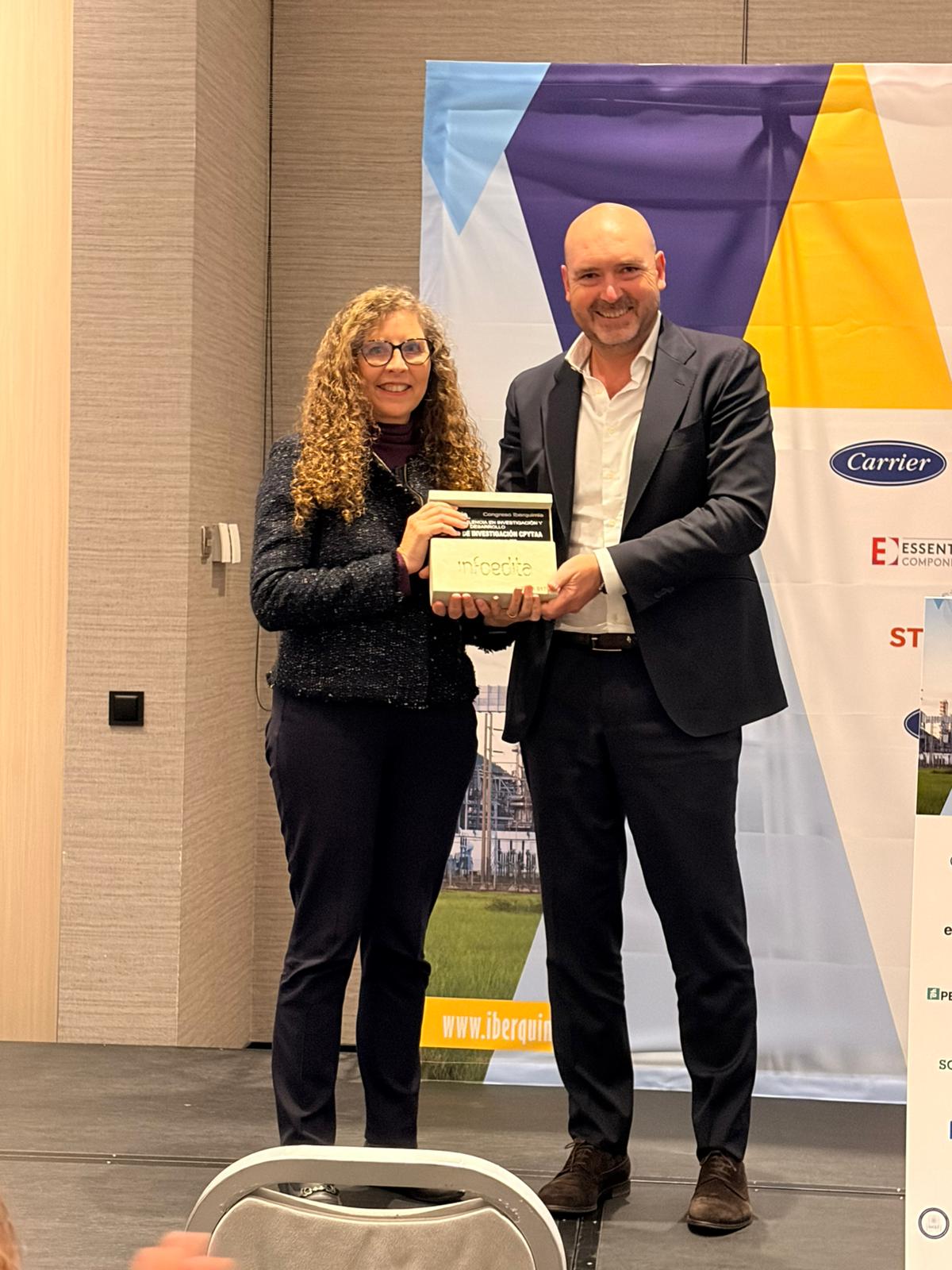 CPyTaA recibe el Premio "Excelencia en Investigación y Desarrollo" de Iberquimia - 2